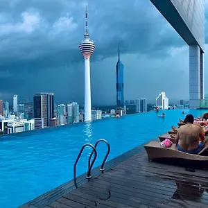 the-platinum-klcc-by-sky-pool.kualalumpurs-hotels.com/